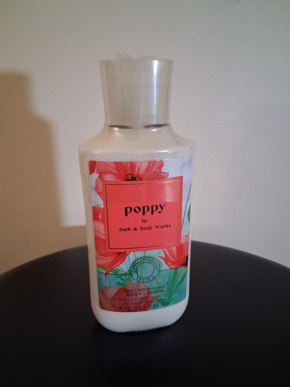 Bath & Body Works Poppy Body Lotion - Coral/Green